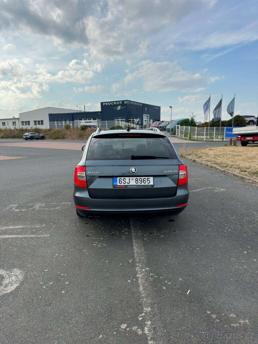 Škoda Superb - 6