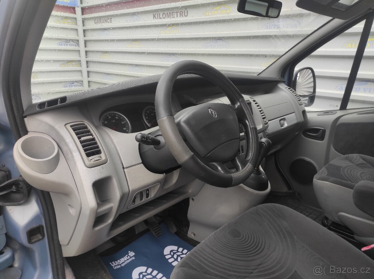 Renault Trafic, 2,5dCi 107kW Passenger 7 míst - 6