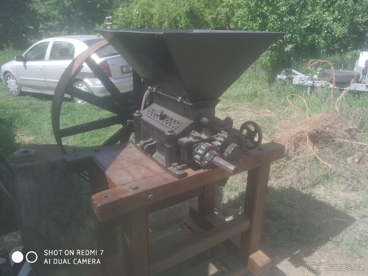 válcový šrotovník, šroták - 6