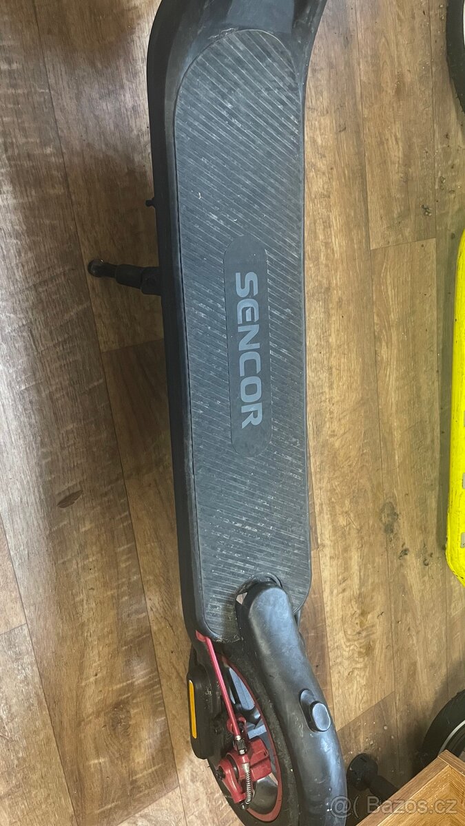 Elektrická koloběžka Sencor Scooter S21 zánovní prod.záruka - 6
