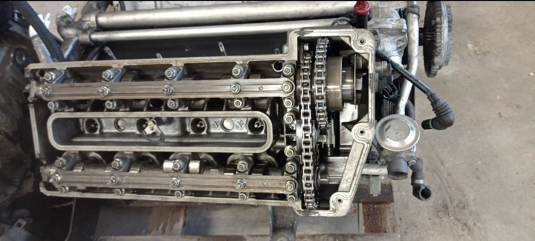 BMW motor M62B44 210kw X5 e53 po servisu - 6