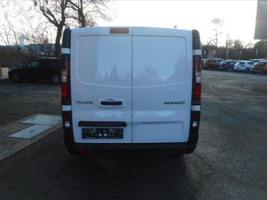 Renault Trafic,2,0 DCi - 6