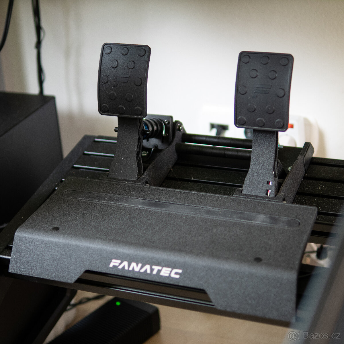 Závodní cockpit na míru - 6