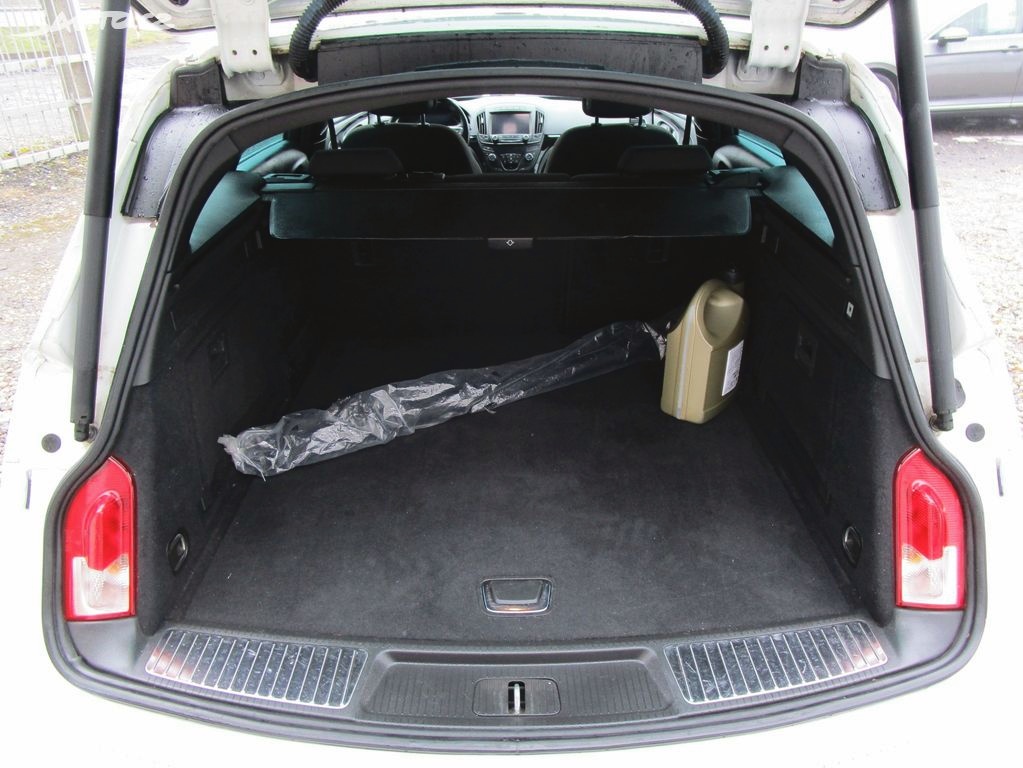 Opel Insignia, 2,0D-120KW-NOVÁ STK+OLEJ - 6