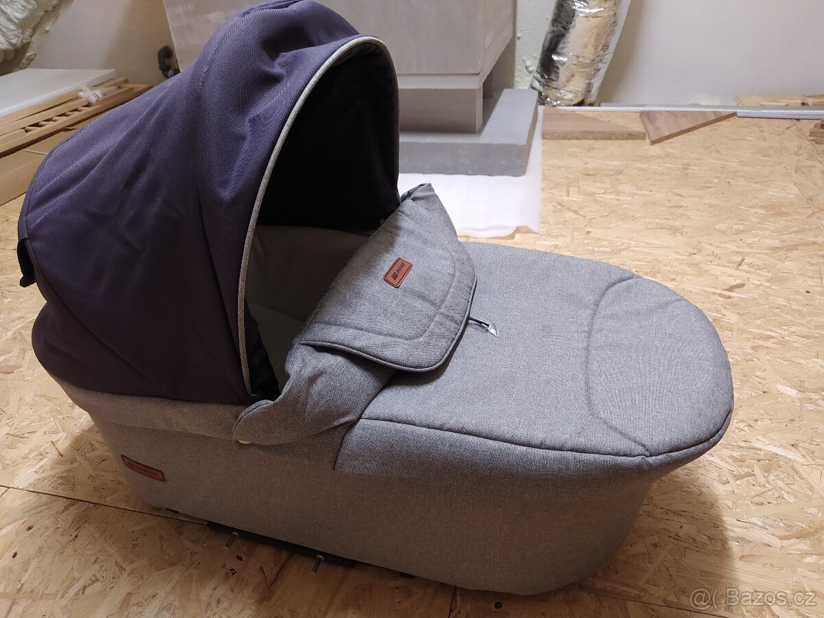 Kočárek Riko Basic Plus 2021 - 6