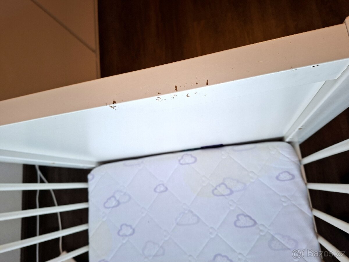 Postýlka s komodou - 6