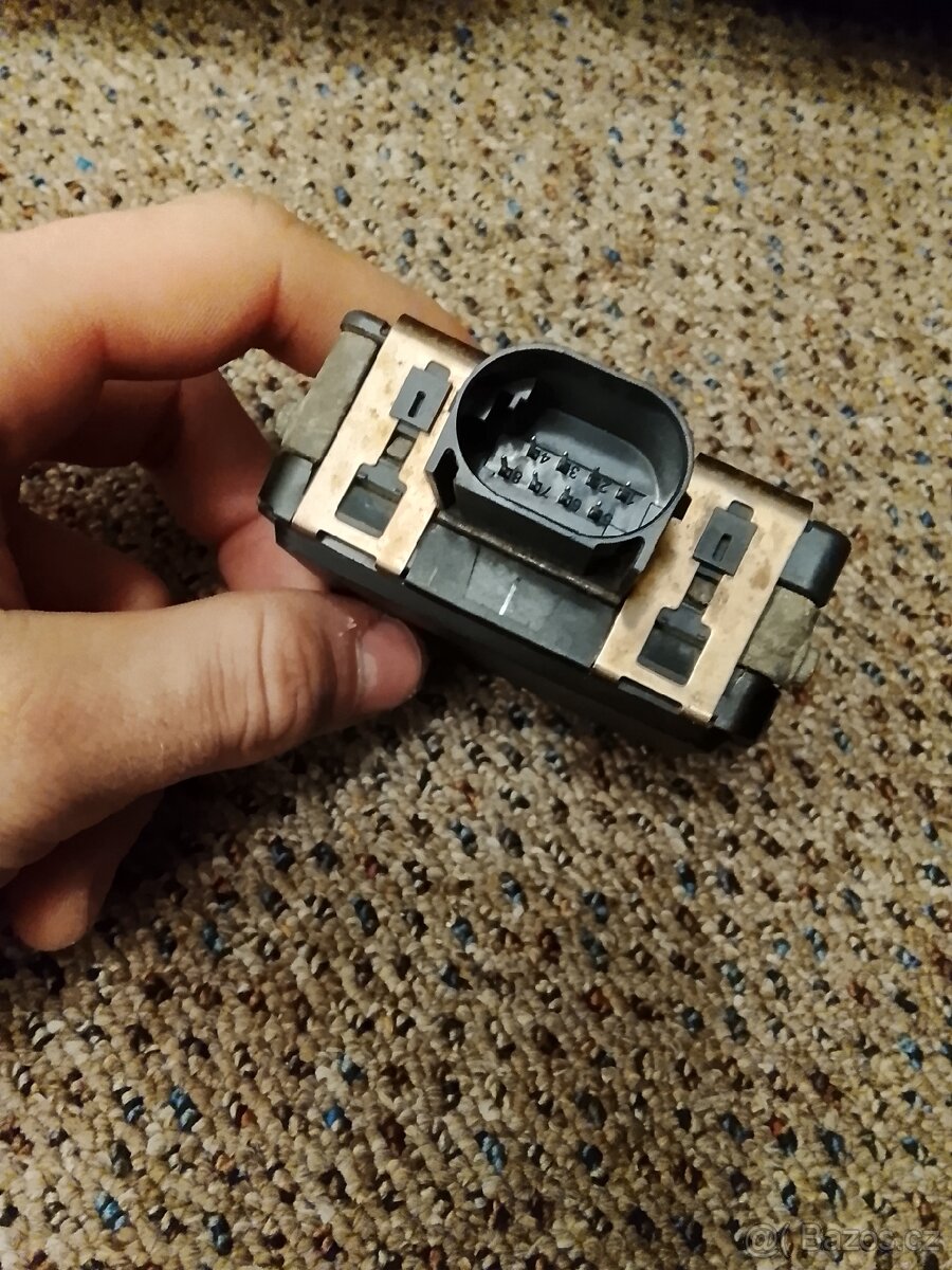 Prodám Bosch Radar Sensor 5Q0 907 561 K - 6