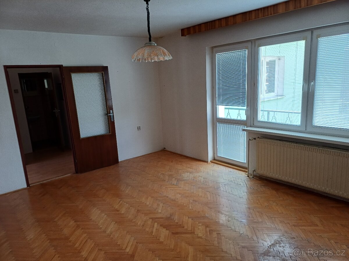 Pronajmu - rodinný dům Vila 6+1 v Litovli - 6