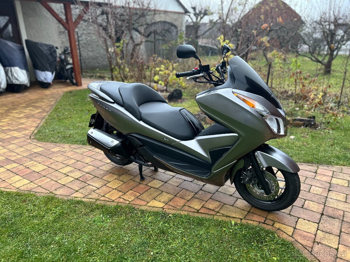 Honda Forza 300 ABS - 6