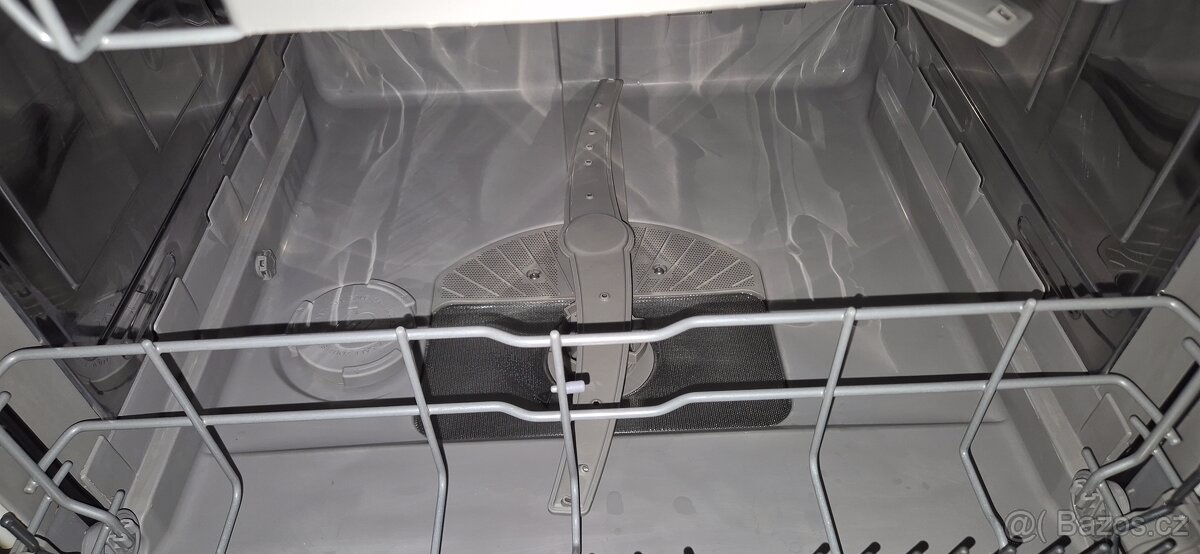 Myčka Bosch série 4 - 6