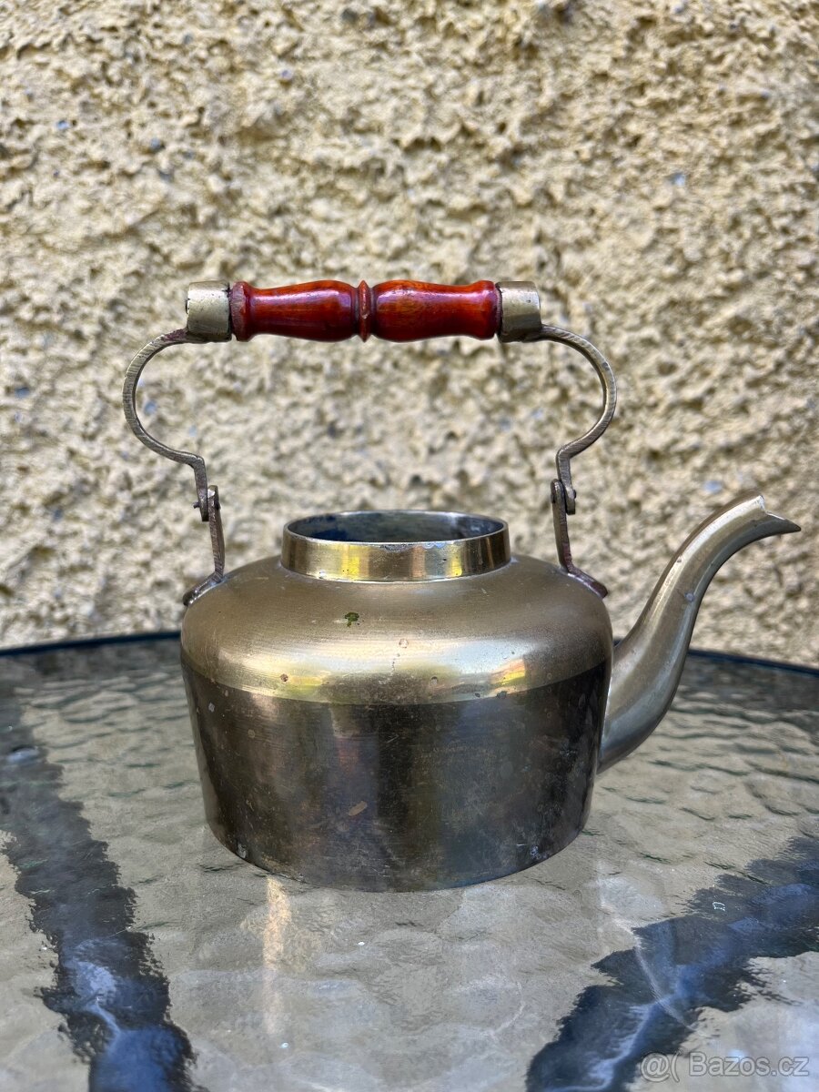 Stará mosazná konvička - 6