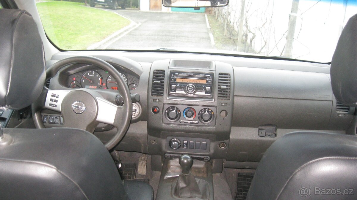 Nissan Navara 2,5 DCi - 6