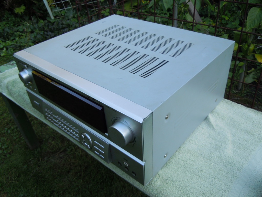 HYUNDAI AMP - 510 USB - 6