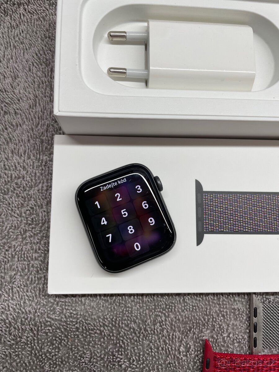 Apple watch series 4 44mm - 6