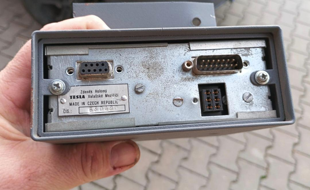 Modrý i oranžový maják s AZD 501 - 6