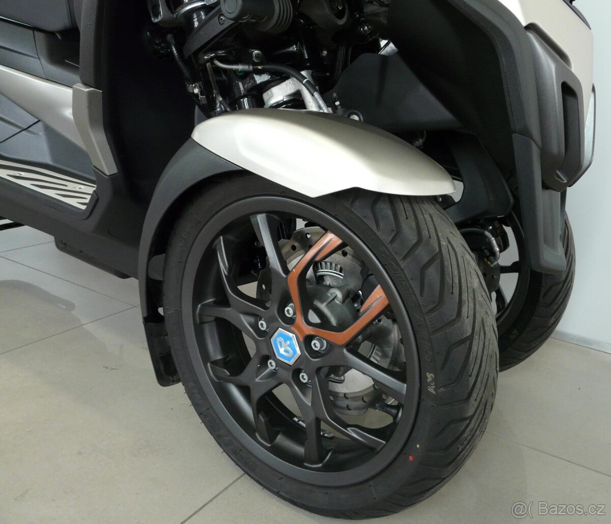 Piaggio MP3 530 Exclusive - 6