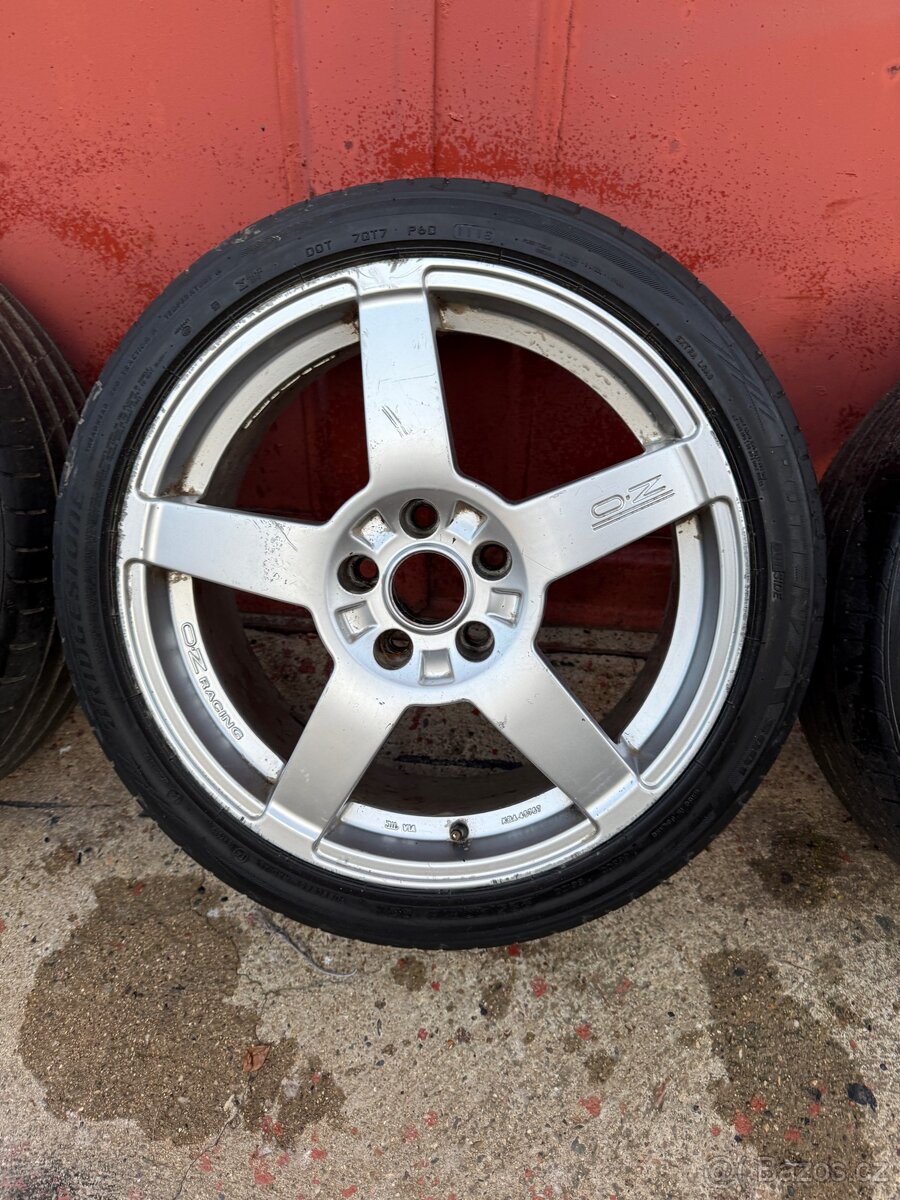 Original OZ Racing 5x114,3 R18 - 6