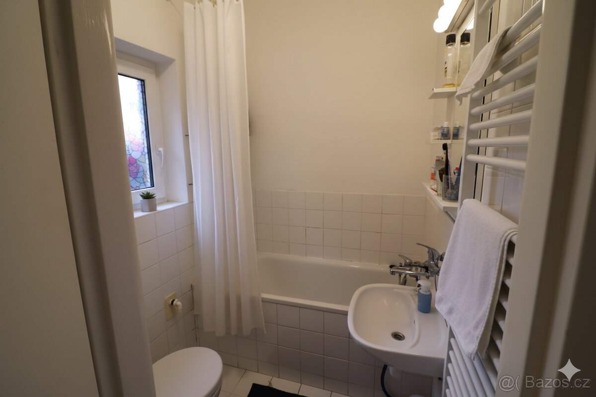 Prodej bytu 3+1, Zlín, 2x parkovací stání - 6