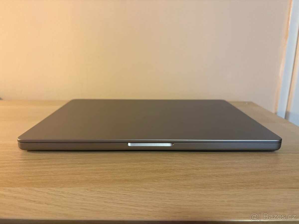 Apple MacBook Pro 14" 2021, M1 Pro 8-core 16GB/512GB - 6