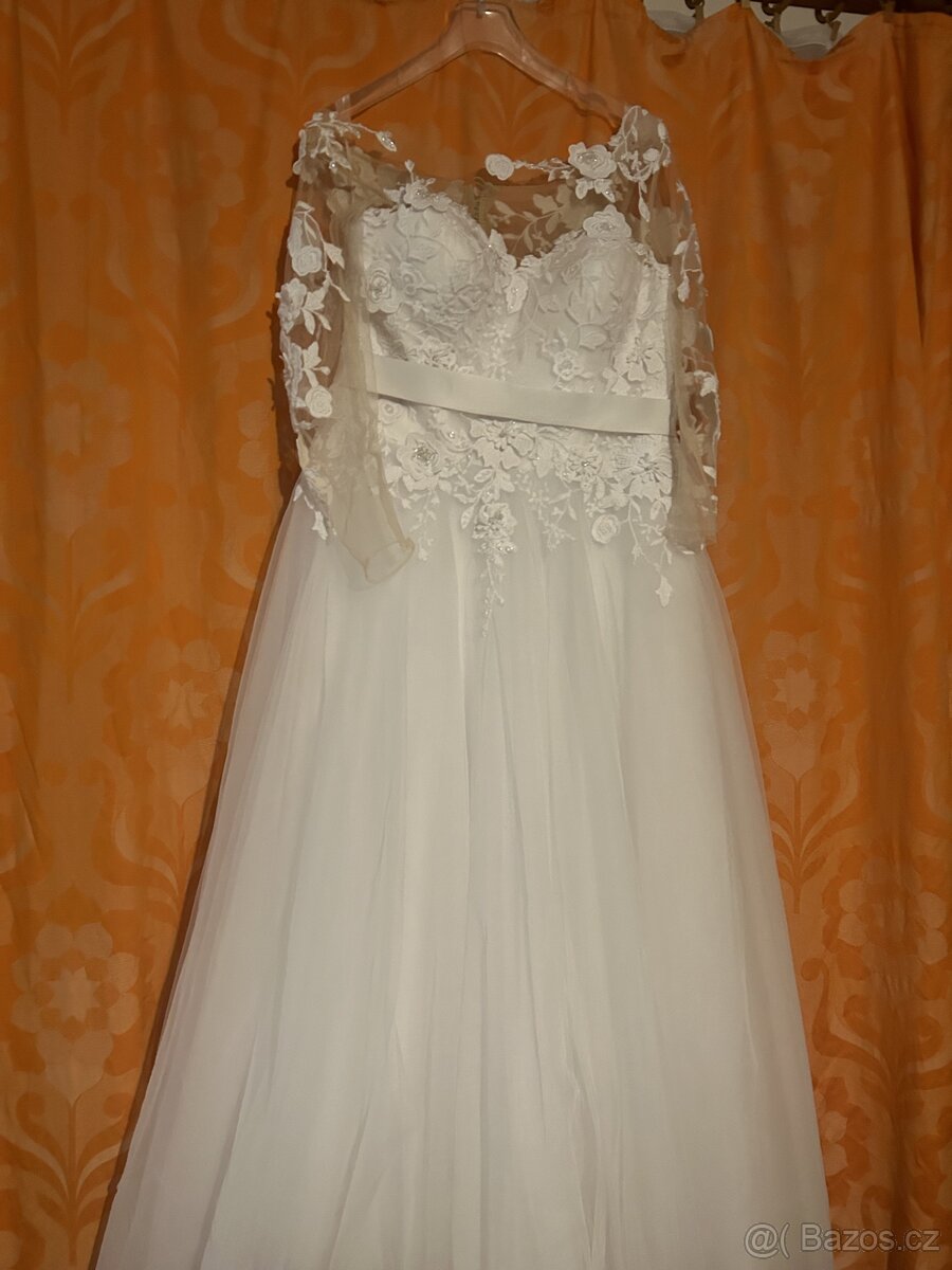Svatebni Šaty - 6
