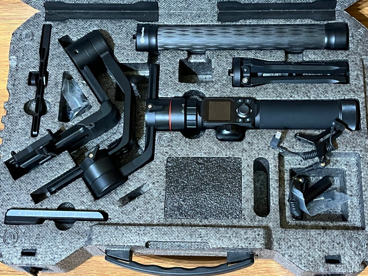 Feiyu Tech AK4000 - 6