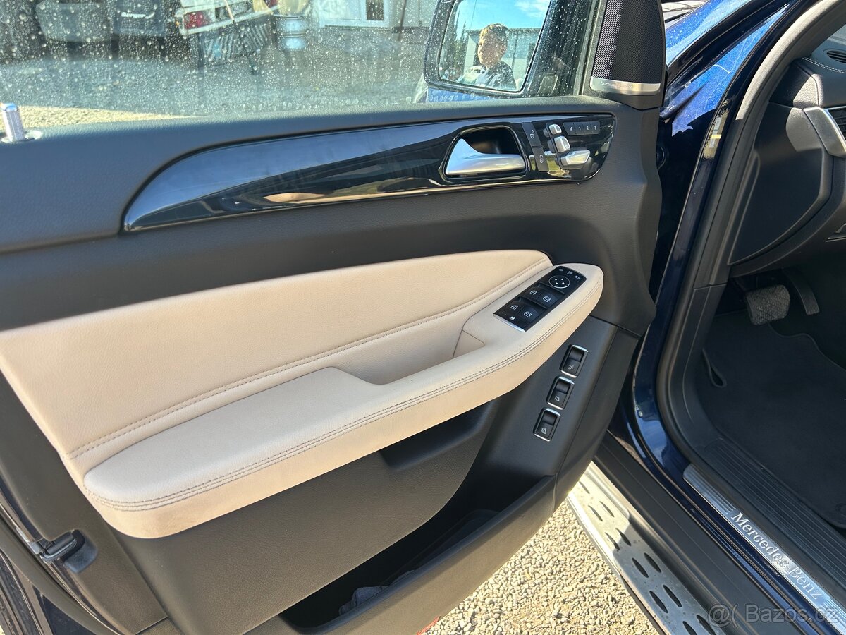 Mercedes gls - 6