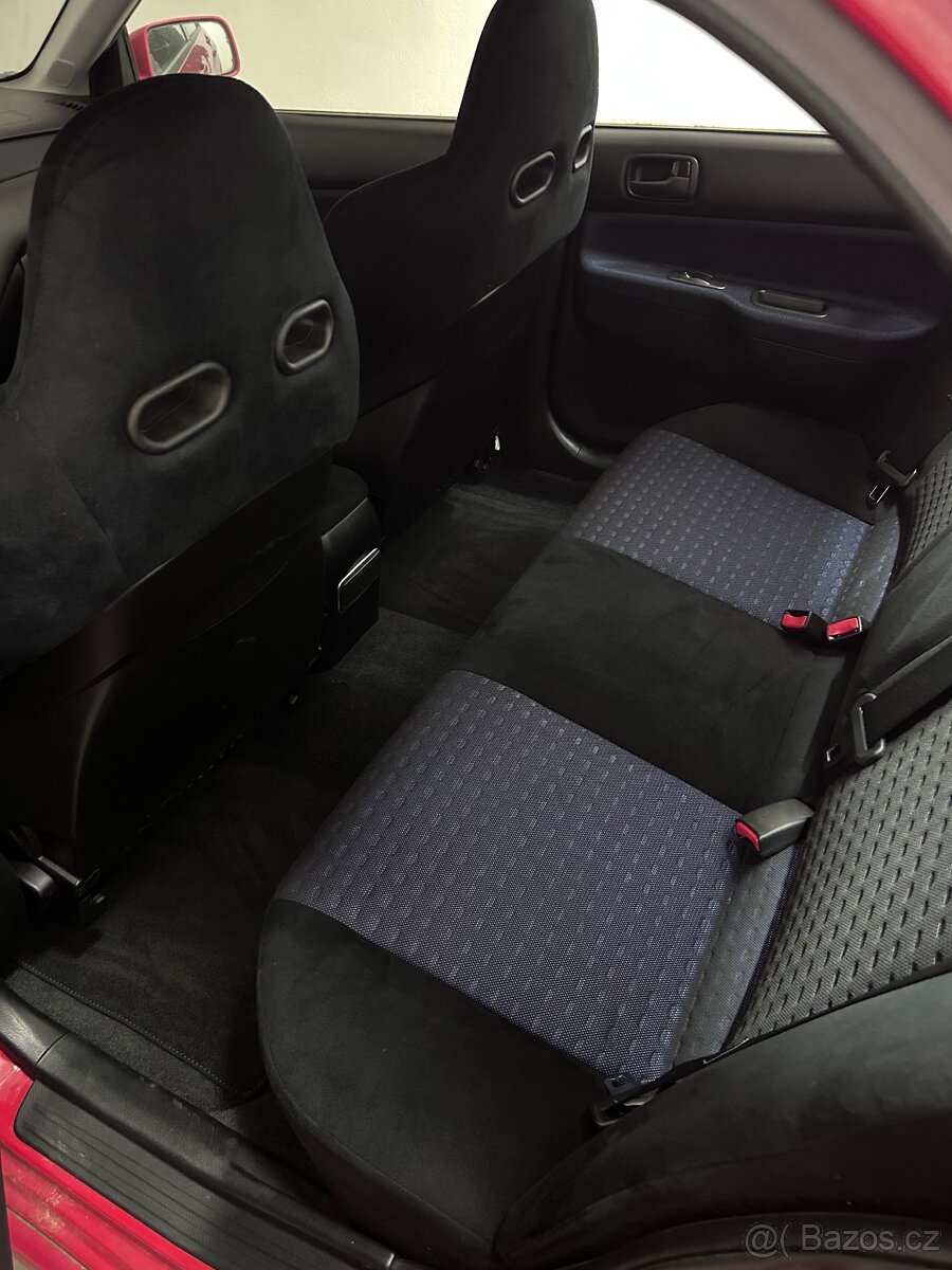 Mitsubishi Lancer Evo VIII - 6