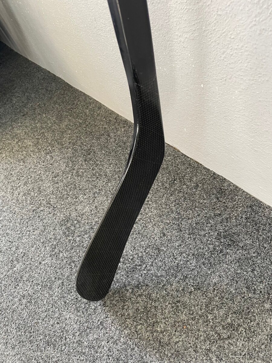 Nová kompozitová hokejka WARRIOR AK TWENTY SEVEN - 6