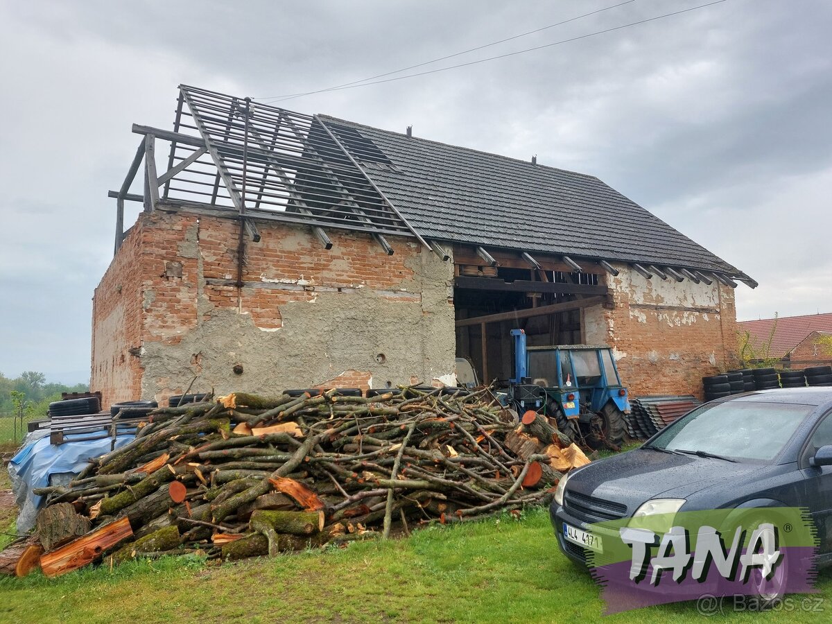 Prodej podílu o velikosti 1/2 - Zemědělská usedlost v Českém - 6