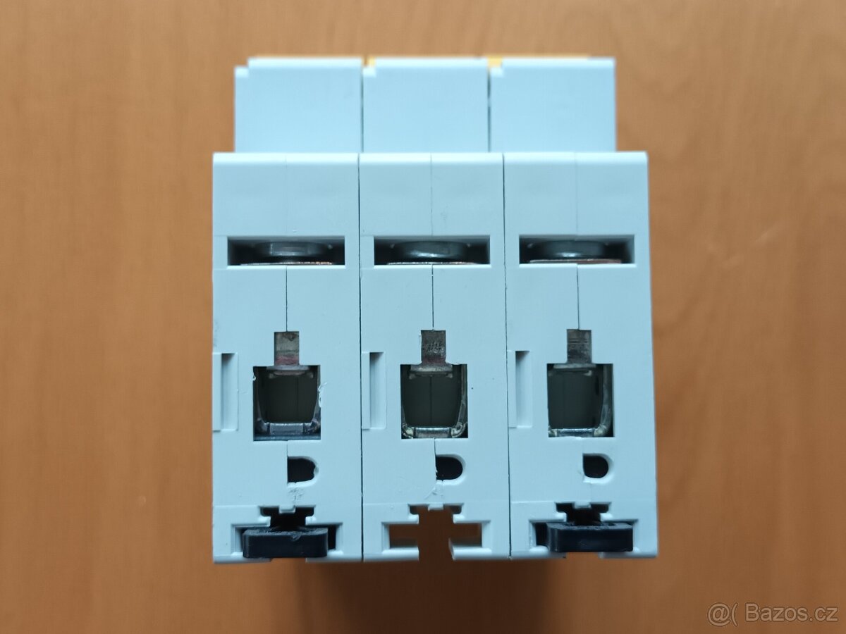 Jistič Schrack BMS0 BM018325T B 25/3 - 6