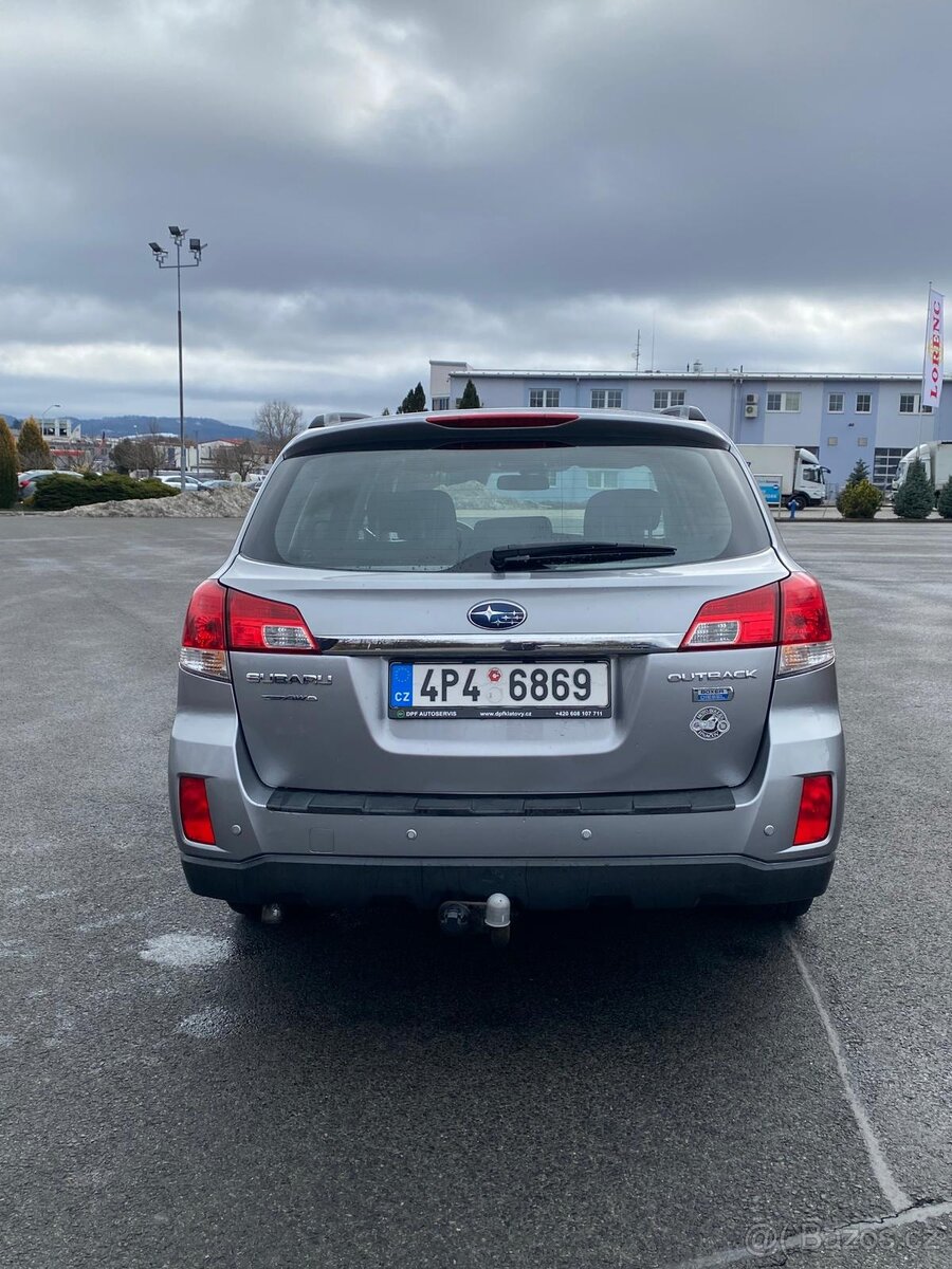 Subaru outback 2.0D - 6