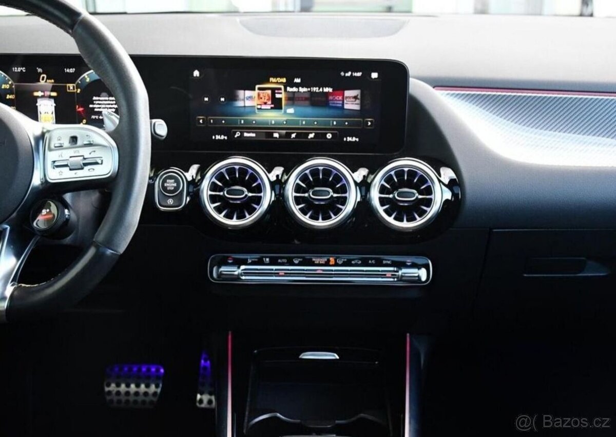 Mercedes-Benz GLA 45S AMG 4MATIC+PANO - 6