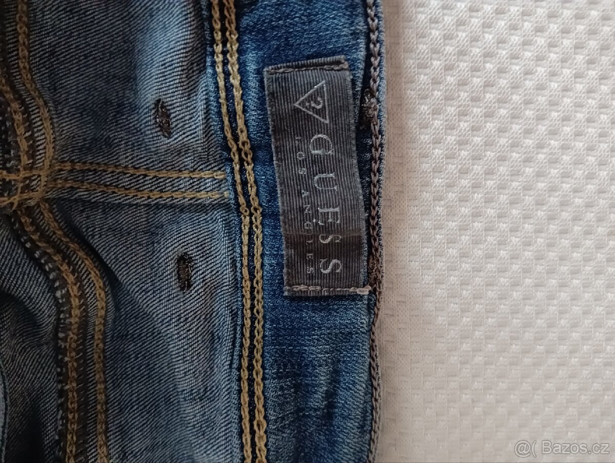 PRODÁM DÁMSKÉ SKINNY DŽÍNY GUESS - 6