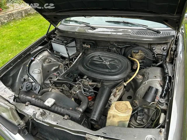 Mercedes 230 CE - cupé - 6