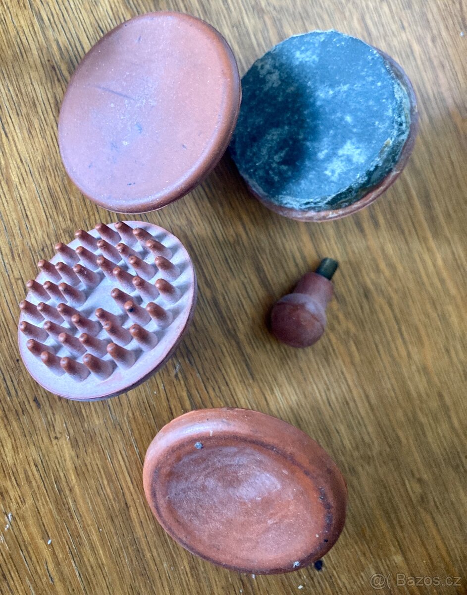 Starožitný masážní přístroj Omega - 6