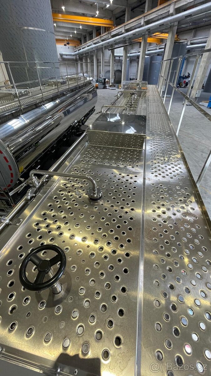 Cisterna na potraviny 26-32.000 l - 6