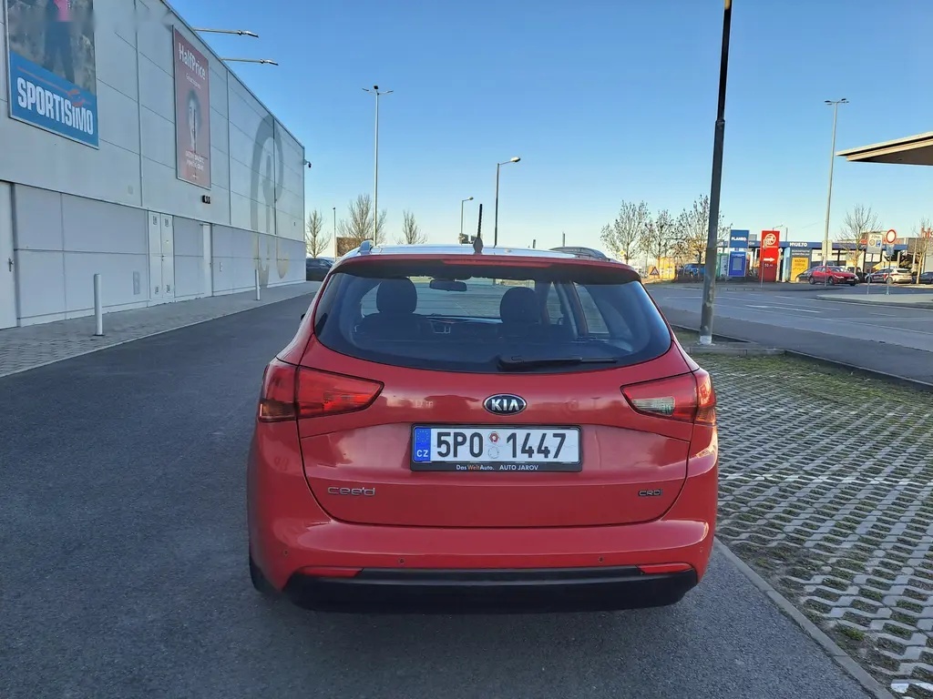 Kia Cee´d, 1.6CRDI 94KW ČR 2.MAJ DPH - 6