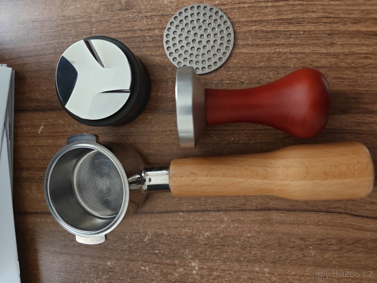 DeLonghi EC230.BK + příslušenství navíc - 6