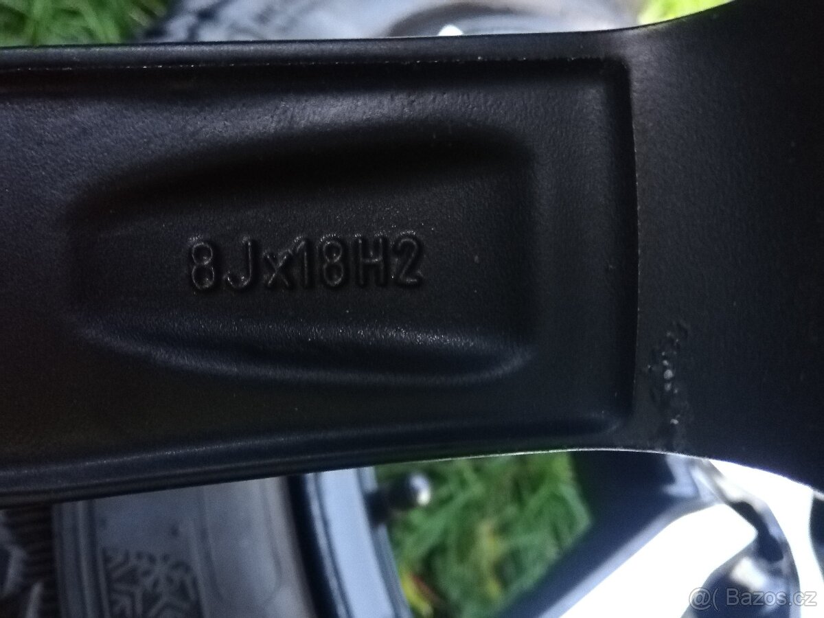 alu 18" Škoda Superb 3, VW Passat B8 , zimní 235/45/18 - 6
