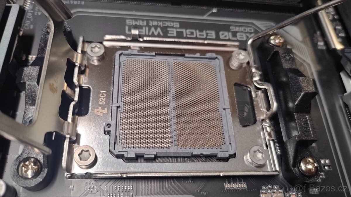 GIGABYTE X870 EAGLE WIFI7 - 6