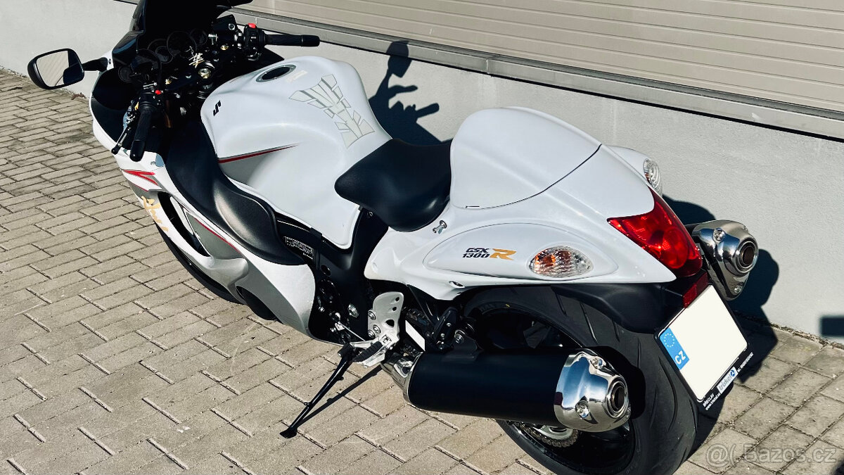 SUZUKI-GSX-1300R-HAYABUSA-145KW-2015-1MAJ-4,800KM-SERVIS-TOP - 6