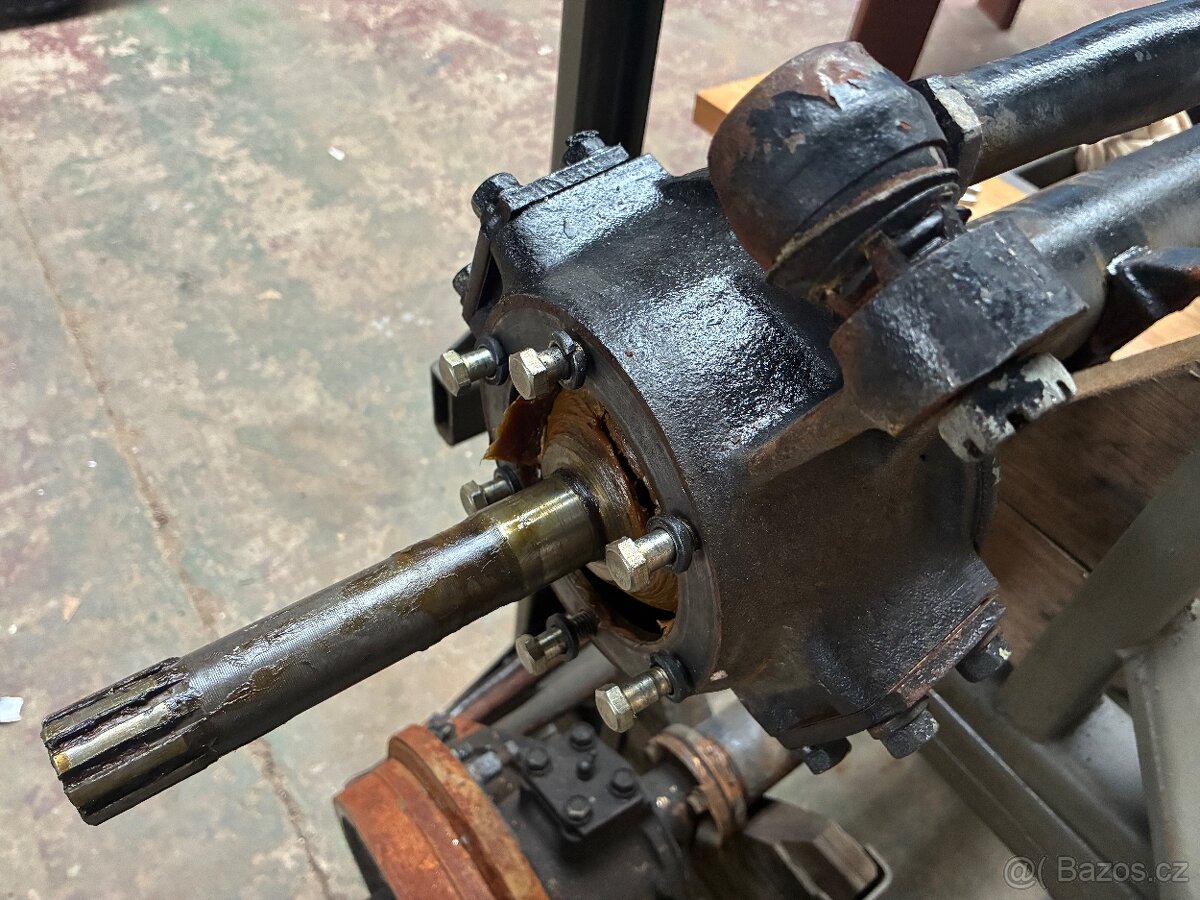 Uaz Gaz nový náboj kolesa - 6