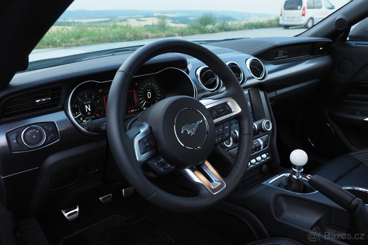 Ford Mustang MACH 1 sběratelský kousek - 6