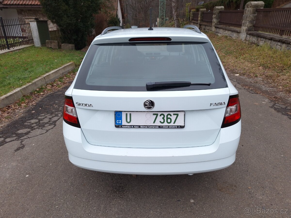 ŠKODA FABIA COMBI 3 1.0 MPI R.2015 - 6