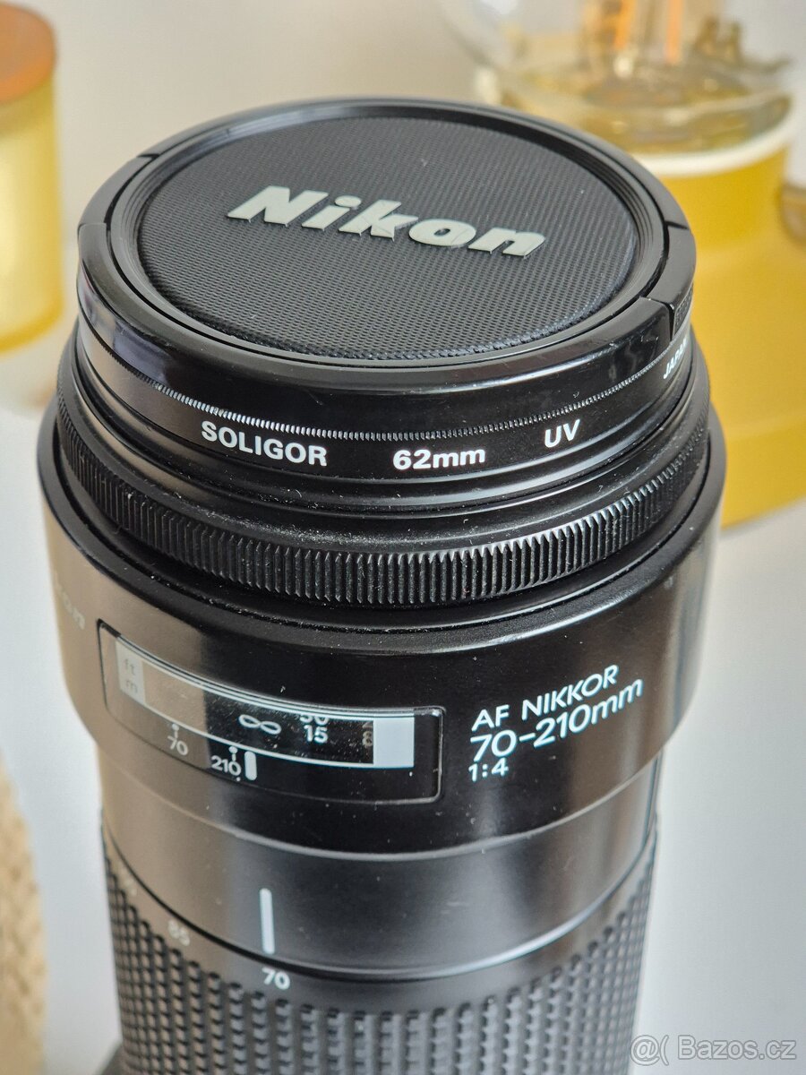 Nikon Nikkor 70-210mm f/4 AF - 6