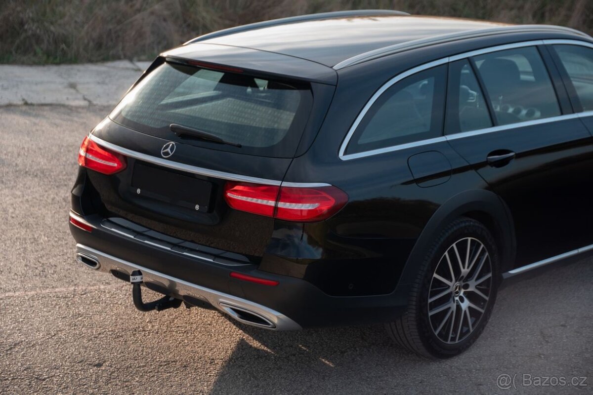 2019 Mercedes Benz E400d Allterrain 4MATIC - 6