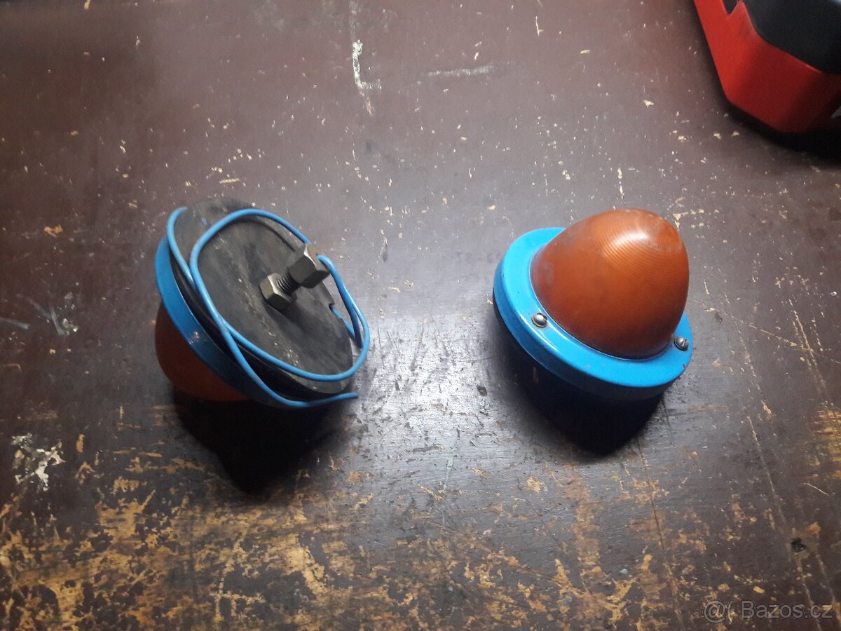 drobnosti k autům - 6