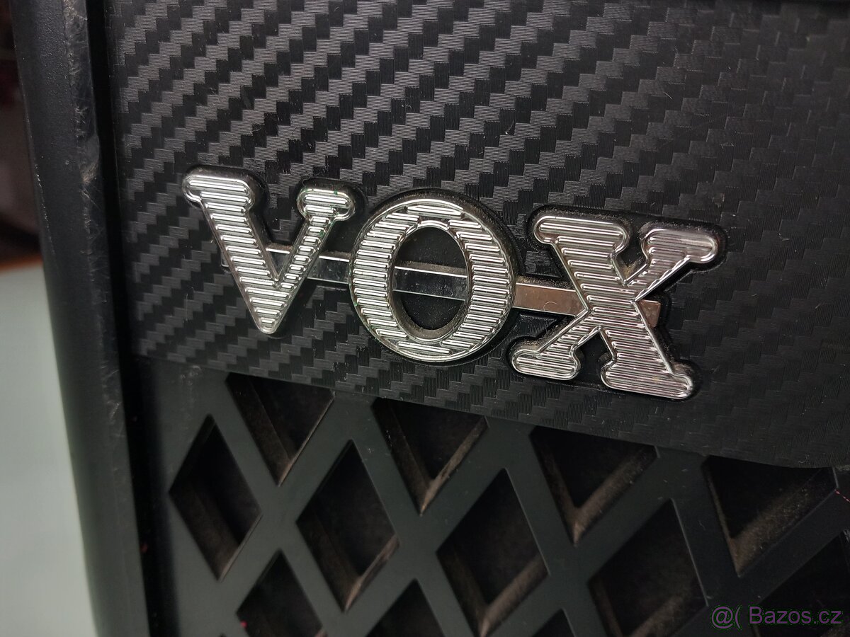 Kytarový zesilovač Vox VX I - 6