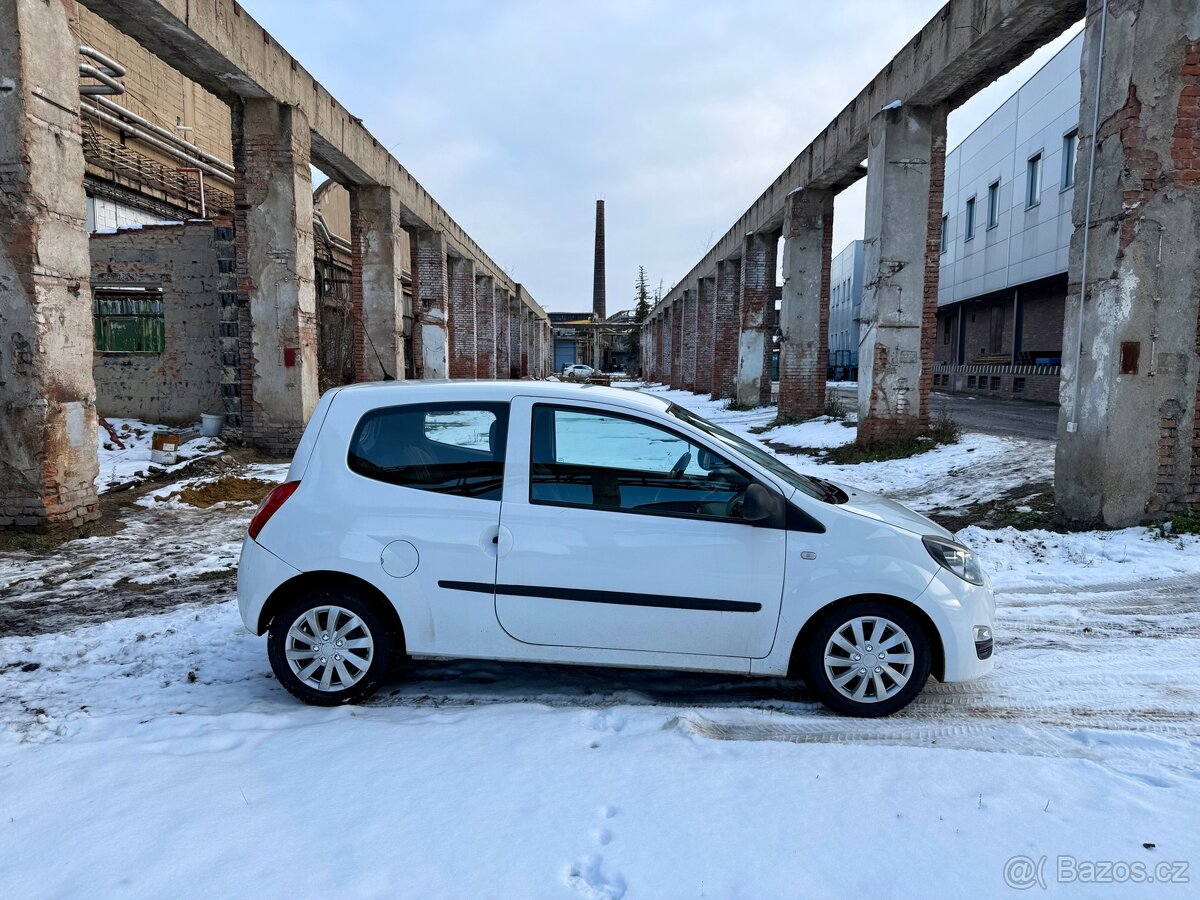 Renault Twingo facelift - 6