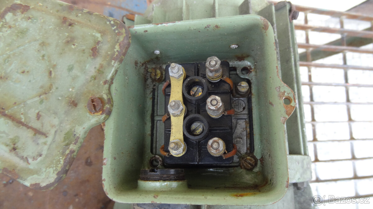 prodám hydraulické čerpadlo - 6